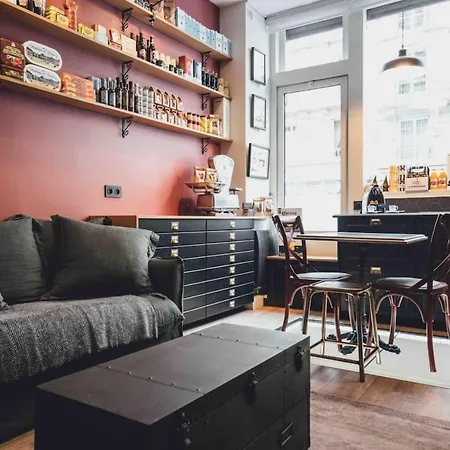 Parrot I Authentique 4p Apartment